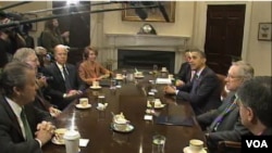 美国国会两党正集中讨论财政问题