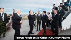 资料照:2024年12月1日,台湾总统赖清德前往南太平洋进行访问期间过境美国的夏威夷。