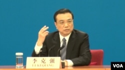 中国国务院总理李克强2015年3月13日在一次中外记者招待会上(资料,美国之音 东方拍摄)