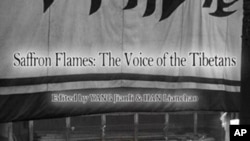 《浴火袈裟：藏人自焚让人们看见了什么》