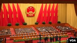 中国人大的年度全国会议3月5日在北京人民大会堂开幕。(美国之音叶兵拍摄)