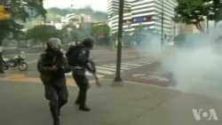 美国宣布对委内瑞拉国有石油公司实施制裁 美国宣布对委内瑞拉国有石油公司实施制裁