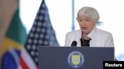 美国财政部长珍妮特·耶伦2024年2月27日于巴西圣保罗举行的新闻发布会上发表讲话,强调她在G20财长和央行行长会议上的主要优先事项。