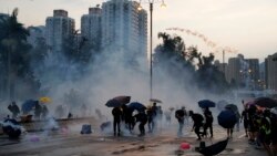 时事大家谈:500多人被捕,1000多枚催泪弹后,“反送中”走向长期抗争? 时事大家谈:500多人被捕,1000多枚催泪弹后,“反送中”走向长期抗争?