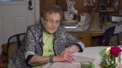 机器人进入老年社区