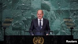 德国总理奥拉夫·朔尔茨(Olaf Scholz)在联大会议上发言。(路透社2022年9月20日)