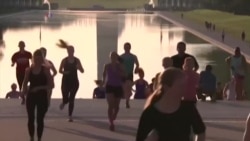 美国万花筒:美国著名景点激发健身热情 美国万花筒:美国著名景点激发健身热情