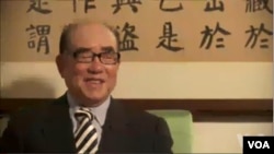 台湾前行政院长郝柏村(VOA视频截图)