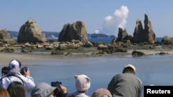 日本航太新创公司”太空一号“(SPACE ONE)研发制造的小型固体燃料火箭“KAIROS”星期三(3月13日)在首次发射升空的几秒钟之后爆炸。