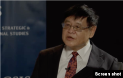 北京大学国际战略研究院院长王缉思2月22日在美国智库战略与国际研究中心CSIS的一场讨论会上 (CSIS会议视频截图)