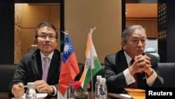 台湾官员2019年9月20日在新德里举行记者会(路透社)