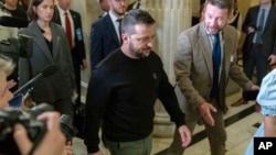 乌克兰总统弗拉基米尔·泽连斯基（Volodymyr Zelenskyy）2023年12月12日访问美国国会山。