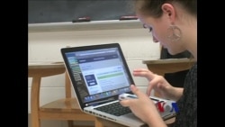 美国大选:年轻人投票率影响选举结果 美国大选:年轻人投票率影响选举结果