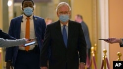 参议院多数党领袖麦康奈尔(Senate Majority Leader Mitch McConnell, R-KY)