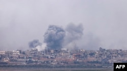 以色列军队2023年12月7日继续在加沙地带实施空袭。(法新社)