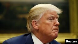 特朗普总统2018年8月29日在白宫见记者(路透社)