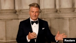 Aktor Alec Baldwin hadir dalam sebuah acara di Kota New York pada 17 November 2017. (Foto: Reuters/Shannon Stapleton)