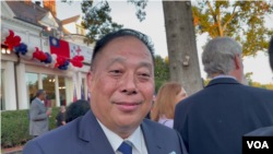 资料照:台湾国防部军备副部长徐衍璞接受美国之音采访。(2023年10月4日,美国之音锺辰芳拍摄)