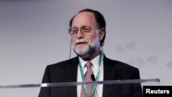 哈佛大学经济学家霍斯曼被委内瑞拉临时领导人瓜伊多委派出席计划在中国举行的美洲开发银行年会,但是中国拒绝向霍斯曼发签证。