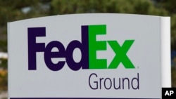 华为公司称正在考虑与美国联邦快递的关系。