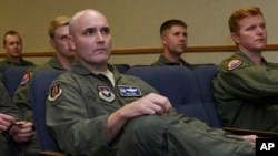 资料照:曾经为美国空军飞行员、现任美联邦快递公司飞行员的陶德·霍恩于2019年9月12日被中国当局在广州拘留。