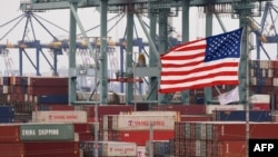 美国加利福尼亚州长滩港口装满中国进口商品的集装箱(2019年5月14日)