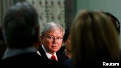 Thủ tướng Australia Kevin Rudd trong một cuộc họp báo ở Sydney.