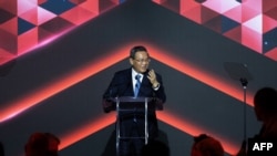 中国总理李强星期五(6月14日)在奥克兰的晚宴上与新西兰的商界领袖会面并发表讲话。(法新社)