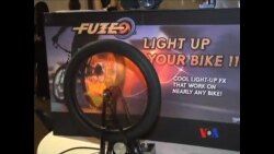 美国:圣诞节玩具闪亮登场 美国:圣诞节玩具闪亮登场