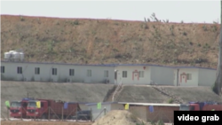 停建的密松水电大坝工程。(视频截图)