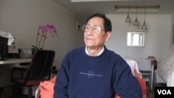 鲍彤(美国之音 张楠拍摄)