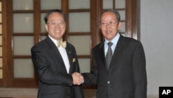 王光亚会见香港特首曾荫权