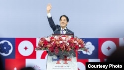 台湾总统赖清德星期六(10月5日)在庆祝中华民国成立113年的国庆晚会上致词。他表示,就年纪来说,中华人民共和国绝对不可能成为中华民国人民的“祖国”。(照片来源:台湾总统府网站)