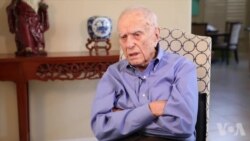 李敦白说:"我觉得这是过激的行动，但还是革命的行动。”