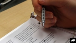 佛罗里达州IMG学校的里德尔替考每次收费1万美元,据称可根据要求获得相应分数。