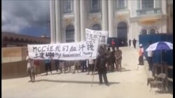 塞班岛中国工人抗议承包商(China Change提供) 塞班岛中国工人抗议承包商(China Change提供)