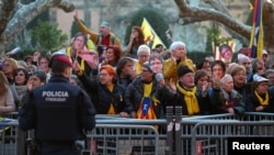 支持独立者2018年1月30日在巴塞罗纳示威(路透社)