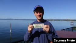 加州无神论者迈克尔·纽道尔(photo credit: Michael Newdow)