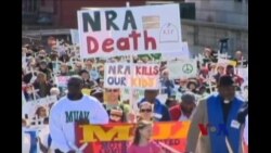 法律窗口:美枪支管制法趋于严厉 法律窗口:美枪支管制法趋于严厉