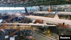美国南卡罗莱纳州北查尔斯顿的工厂正在生产波音787客机(2019年1月17日)。