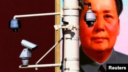 北京天安门广场上的摄像头(资料照片)