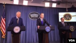 美国国务次卿香农(左)、国防部副部长沙纳罕(中)和能源部副部长布鲁耶特(右)2018年2月2日在五角大楼的记者会上公布核态势评估报告(美国之音叶林拍摄)