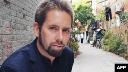 这张没有标明时间、地点的照片由“中国人权卫士紧急救援协会”提供给法新社。照片中为瑞典非政府组织工作者彼得·达林,中国官媒1月19日 指控被捕的达林煽动“反对政府”