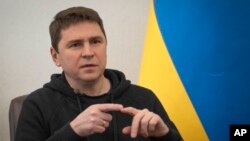 资料照:乌克兰总统的首席顾问米哈伊洛·波多利亚克 (Mykhailo Podolyak)