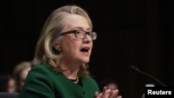 克林顿在就班加西袭击事件国会作证