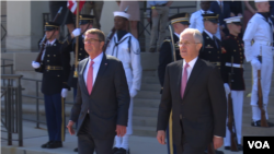 澳洲总理特恩布尔2016年9月22日访问五角大楼 (美国之音黎堡摄)