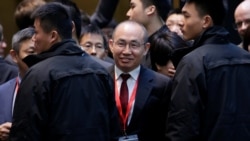 时事大家谈: “别让他跑了!” 潘石屹能平安撤离吗? 时事大家谈: “别让他跑了!” 潘石屹能平安撤离吗?