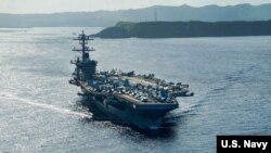 美军“罗斯福”号(USS Theodore Roosevelt)航母z在西太平洋海域执行任务。(资料照)
