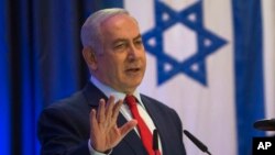以色列总理内塔尼亚胡星期四在耶路撒冷的以色列外交部讲话。(2017年12月7日)