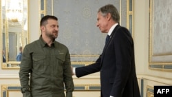 乌克兰总统泽连斯基在基辅会晤美国国务卿布林肯。(2023年9月6日)